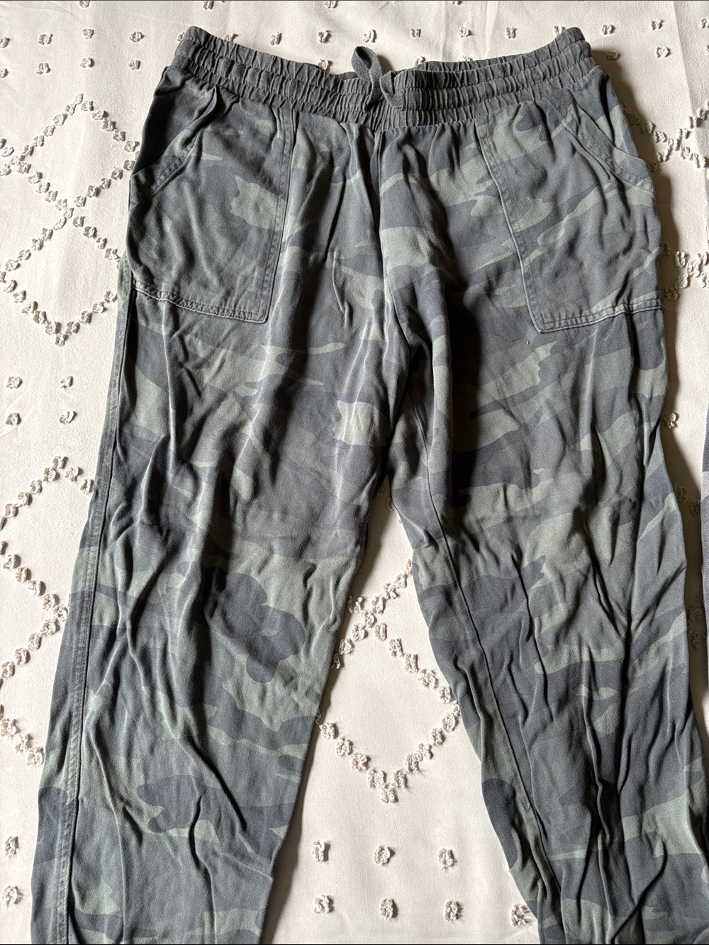 Splendid Women's Camouflage Capris in Gray and Olive